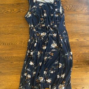 Latched Mama XL Navy floral print drawstring nursing dress